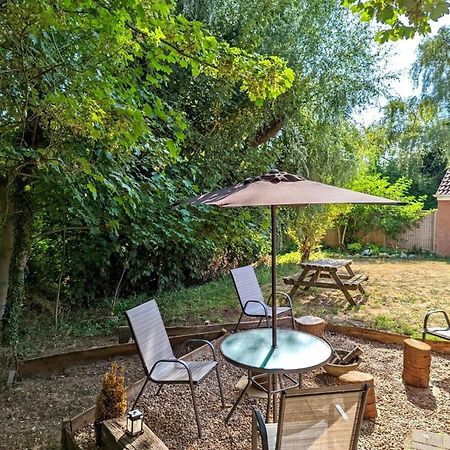 Cosy And Secluded Brook-Side Lodge Sleaford Bagian luar foto