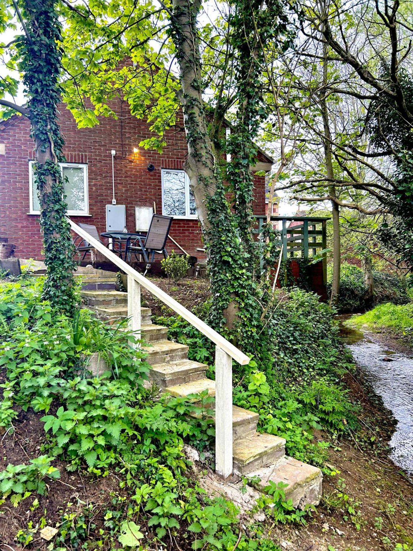 Cosy And Secluded Brook-Side Lodge Sleaford Bagian luar foto